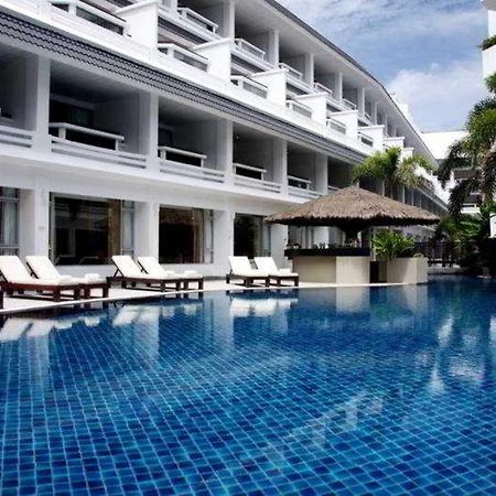 Swissotel Hotel Phuket Patong Beach Bagian luar foto